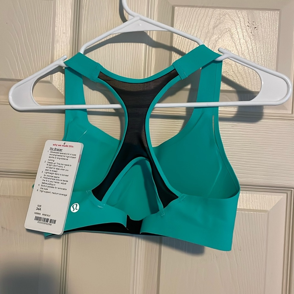 Brand new Lululemon sports bra, 32 a